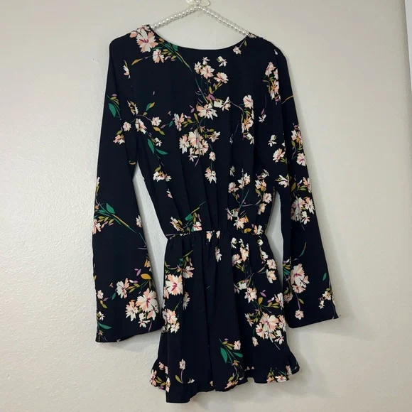 Honey Punch Women Navy Floral Long Sleeve Ruffle Romper - Picture 10 of 10